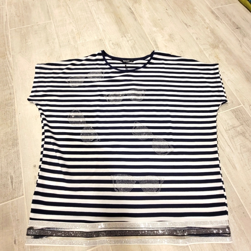 womens tops